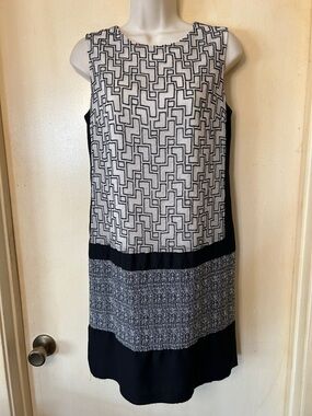 DKNYC Black & White Geometric Sleeveless Midi Dress size 2